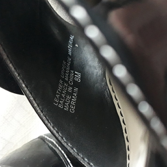 Franco Sarto black and white patent leather mules. Size 8 - Picture 9 of 10